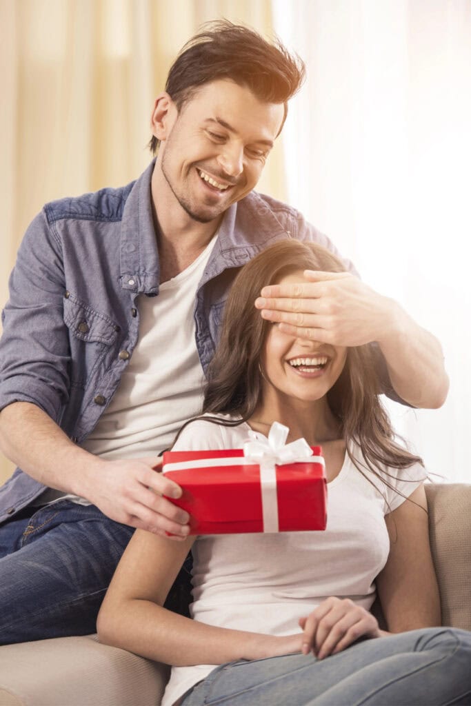 reasons why exchanging gifts with your spouse is important