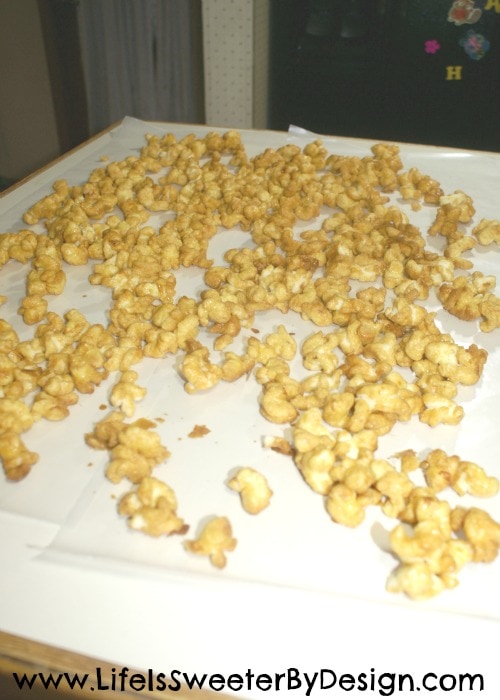 Caramel Puffed Popcorn