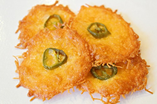 low carb jalapeno cheese crisps