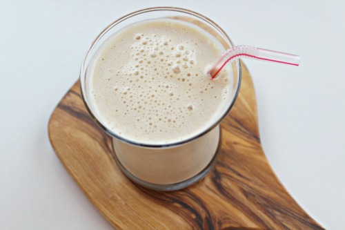 quick peanut butter banana smoothie
