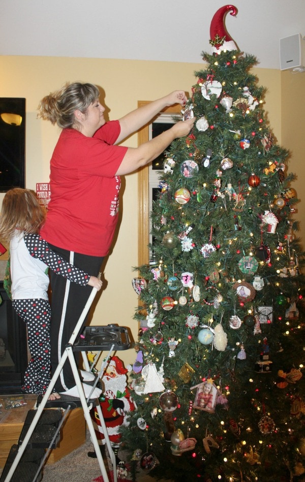 Christmas tree decorating tradition