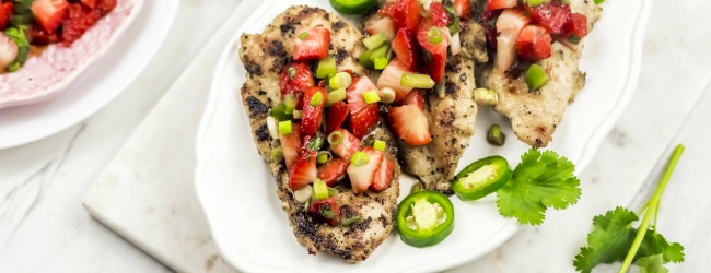 Weight Watchers Chicken with Strawberry Balsamic Salsa - Life is Sweeter By Design