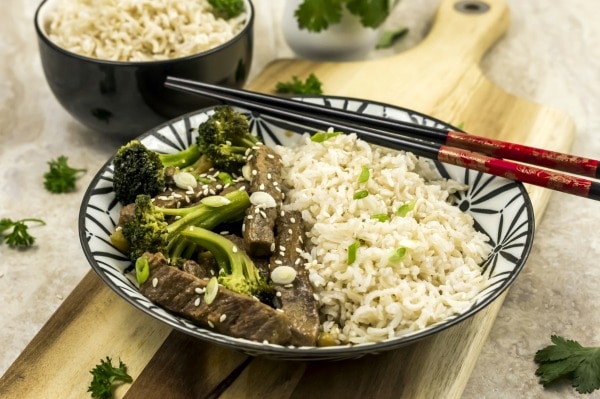 Weight Watchers Instant Pot Spicy Beef and Broccoli Stir Fry