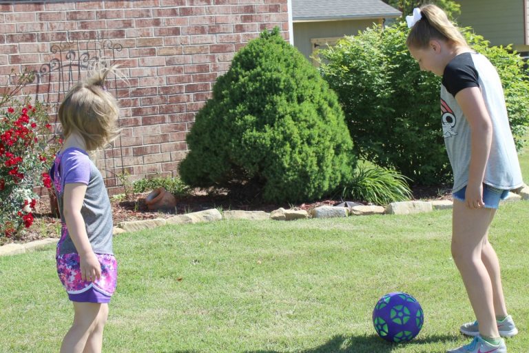 easy ways to help your kids tackle the summer heat