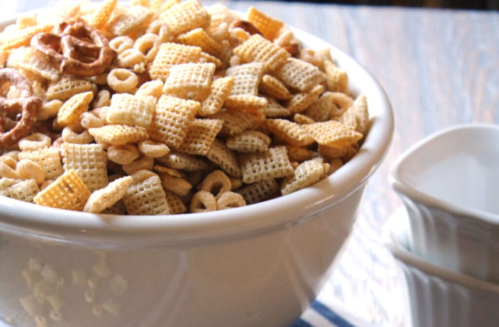 healthy homemade Chex Mix