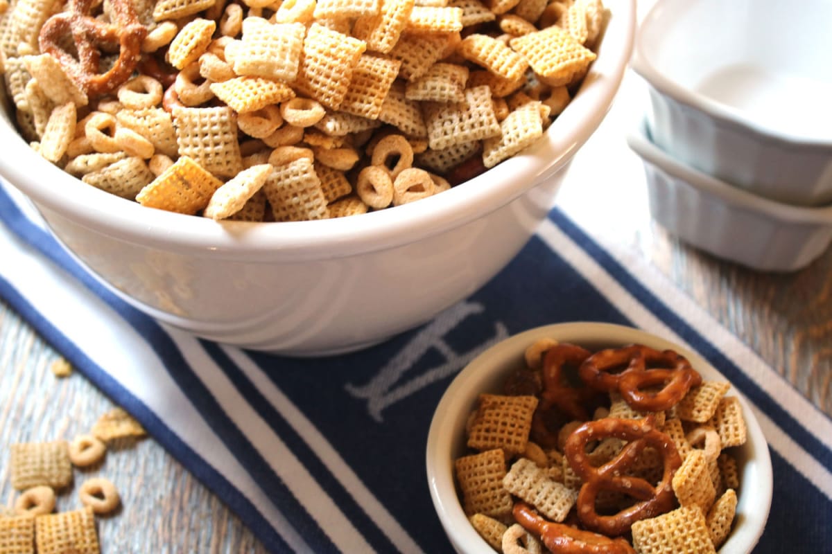The Weight Watchers Chex Mix Recipe You Need to Try - Life is Sweeter By Design
