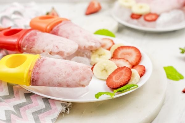 Weight Watchers Strawberry Banana Popsicles