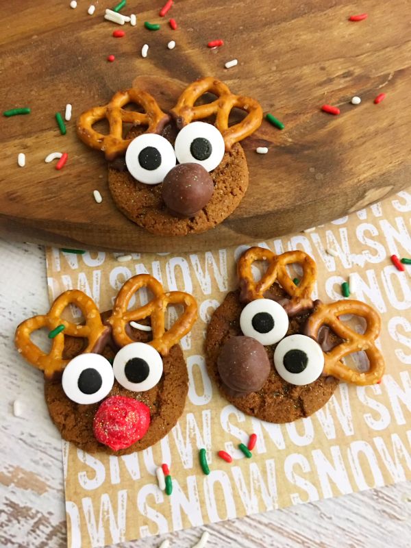 reindeer gingersnap cookies