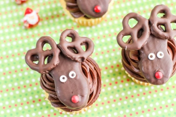 Easy Reindeer Cupcakes