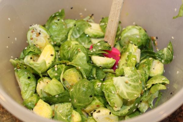 how to make air fryer brussels sprouts