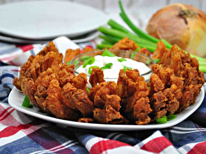Image for Air Fryer Cajun Bloomin' Onion w/ Green Onion Ranch Dip