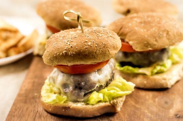 easy hamburgers in the air fryer