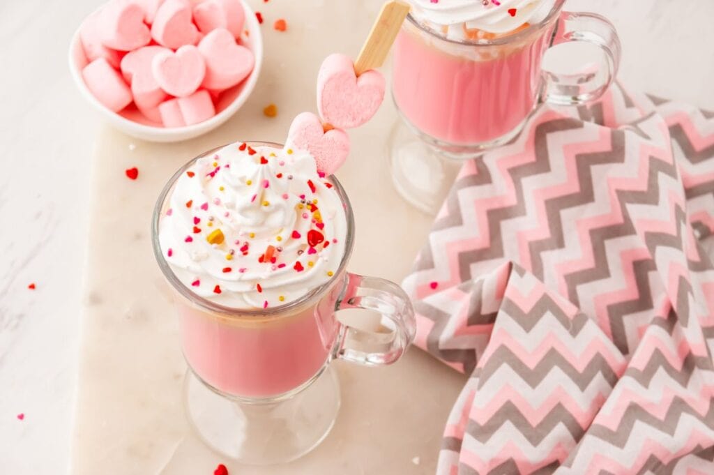 cupid hot chocolate in mugs