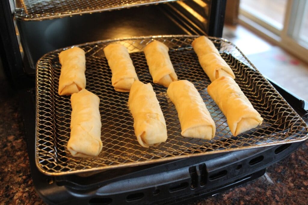 spring rolls in an air fryer oven