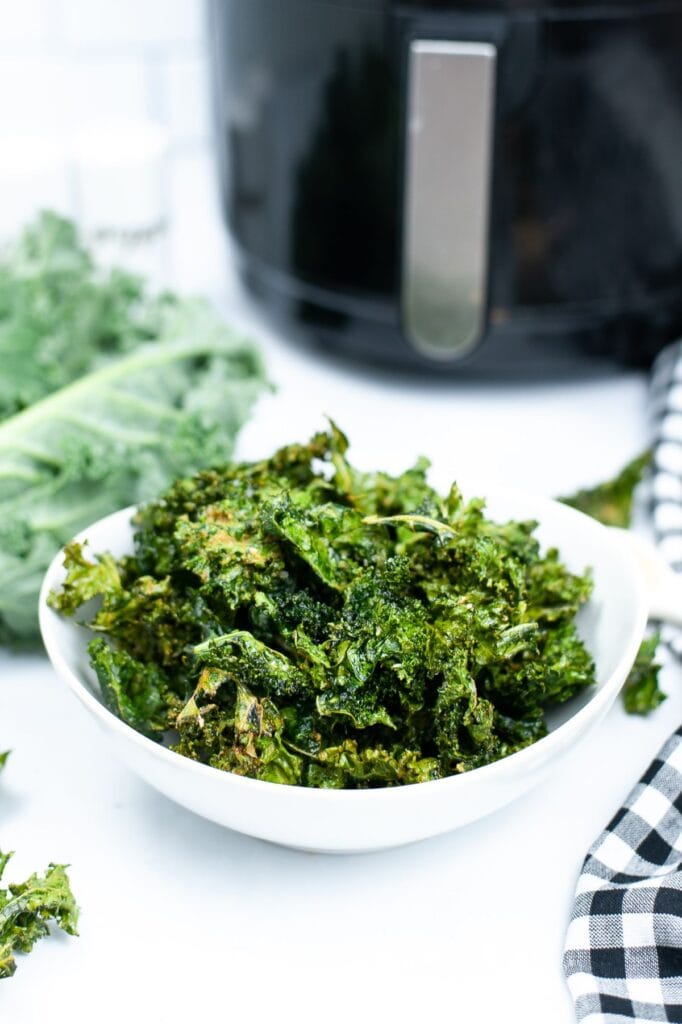 air fryer and kale