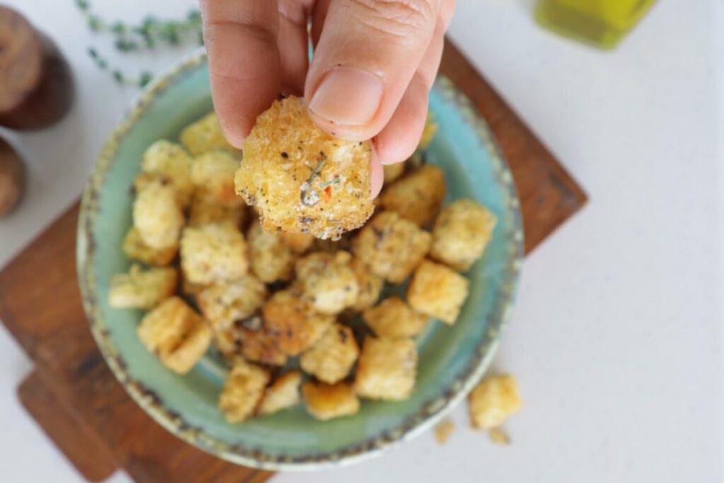 close up shot of crunchy air fried croutons
