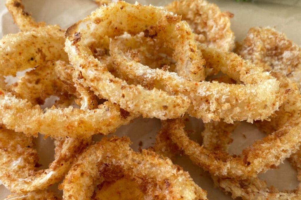 onion rings cooked in the air fryer