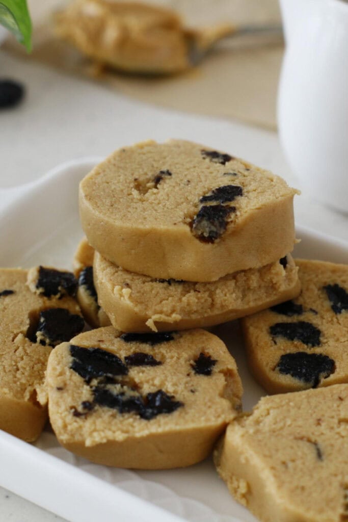 yummy raisin filled bars on a platter