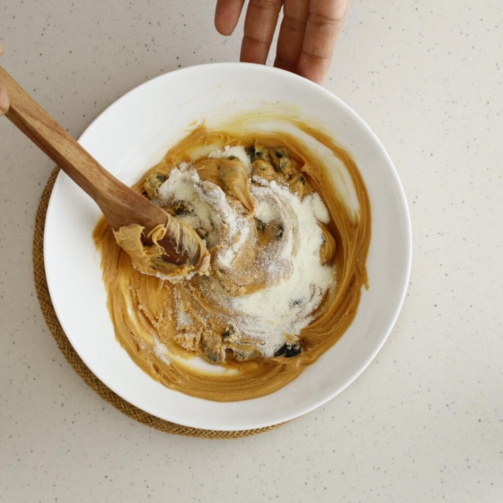 peanut butter mixture with milk