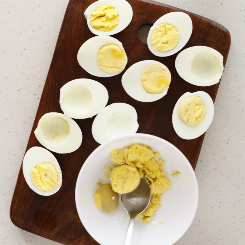 removing yolk in hardboiled egg