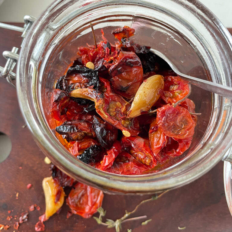 sundried tomatoes with garlic in a jar