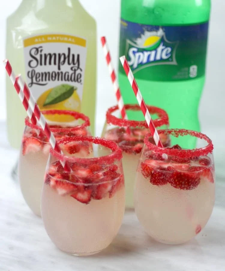stawberry lemonade and sprite drink