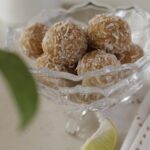 closeup view of no bake snowballs