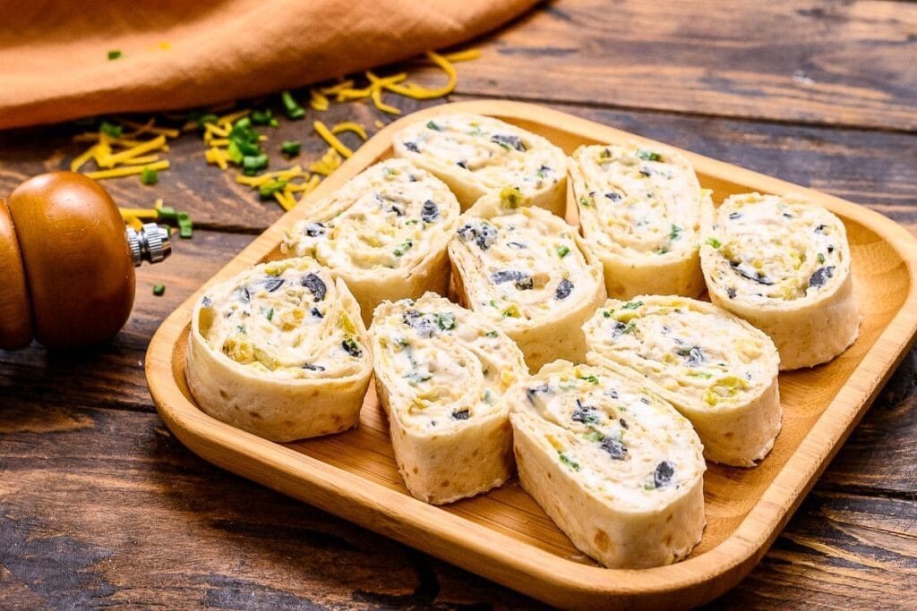 CLASSIC CREAM CHEESE SWIRLS