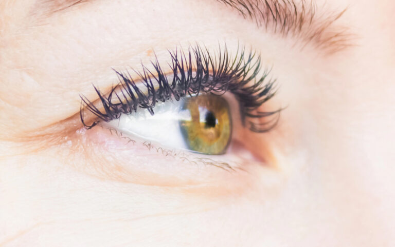 best lash serum