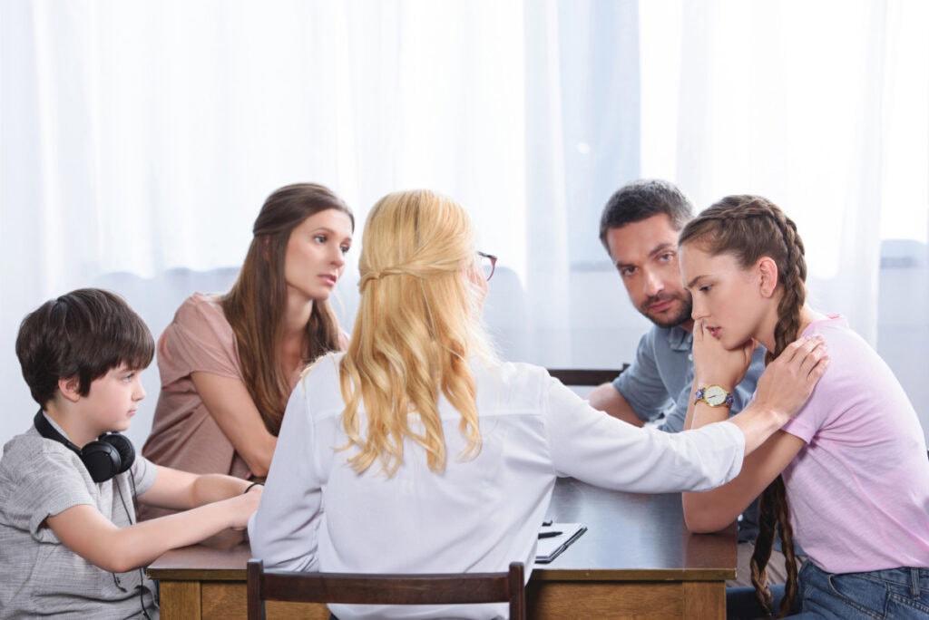 how families respond to stress