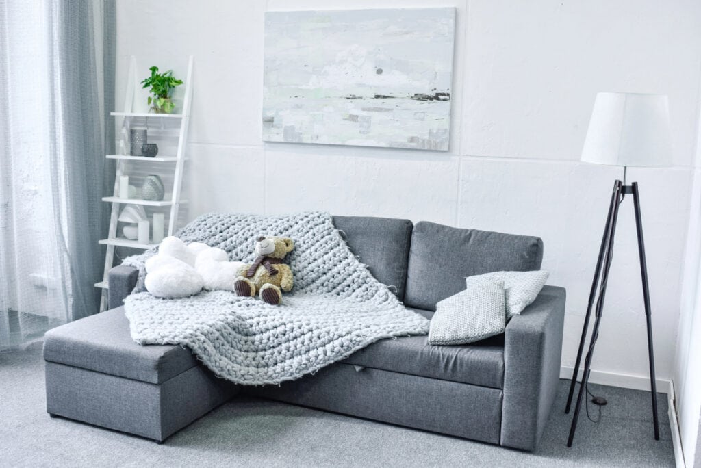 Easy Ways to Make Your Living Room More Relaxing After a Long Day ...