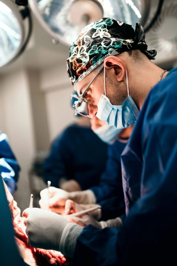 what makes a good plastic surgeon
