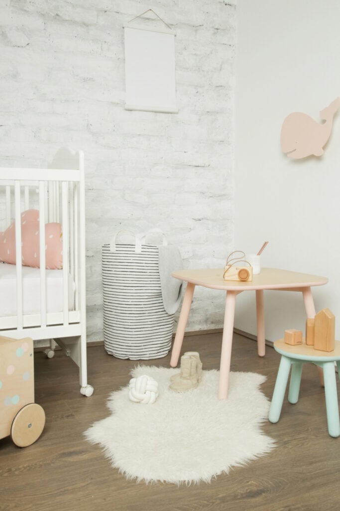 choosing baby furniture