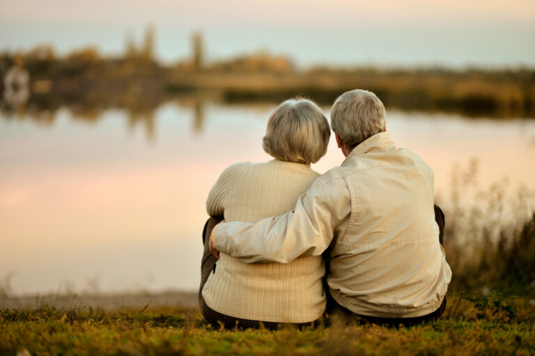 simple ways to support your grandparents