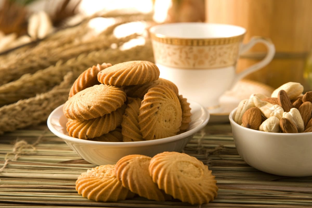 how to keep cookies and snacks fresh