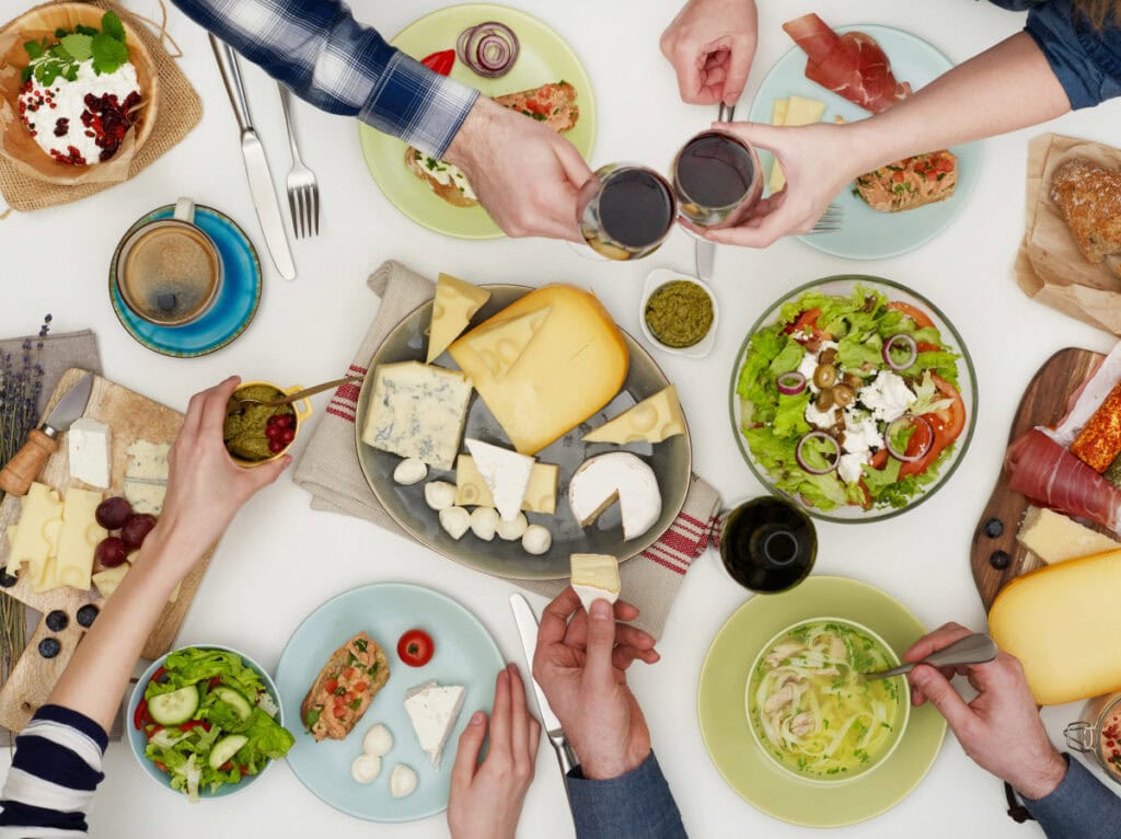 keeping family mealtimes safe