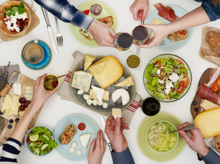 keeping family mealtimes safe