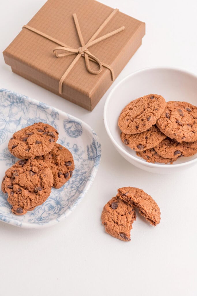 keeping baked goods fresh